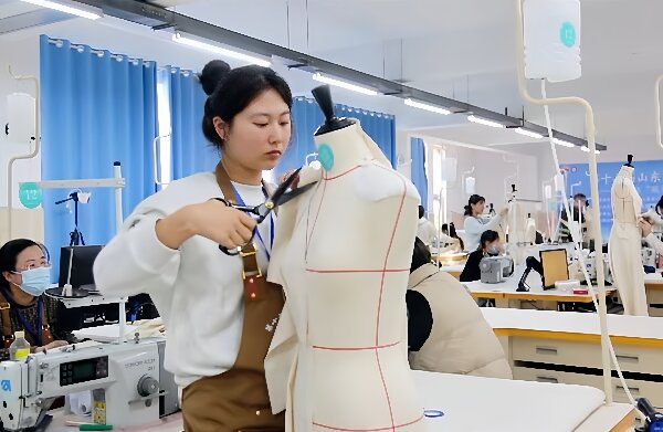 服装设计与工艺